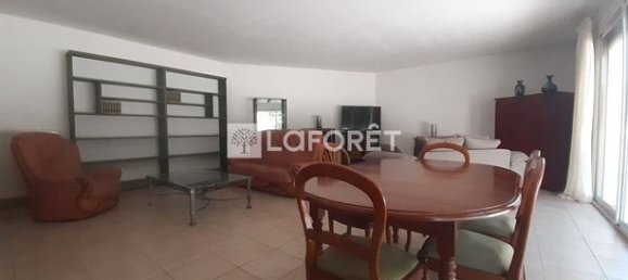 Casa de 3 dormitorios en Royan, France No. 311849 2