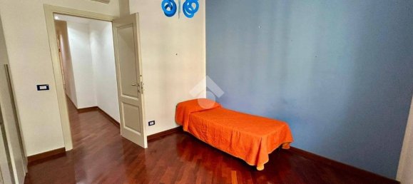 3 bedrooms Apartment in Palermo, Italy No. 321083 6