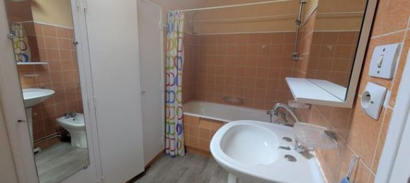 4 bedrooms House in Le Mans, France No. 314428 11