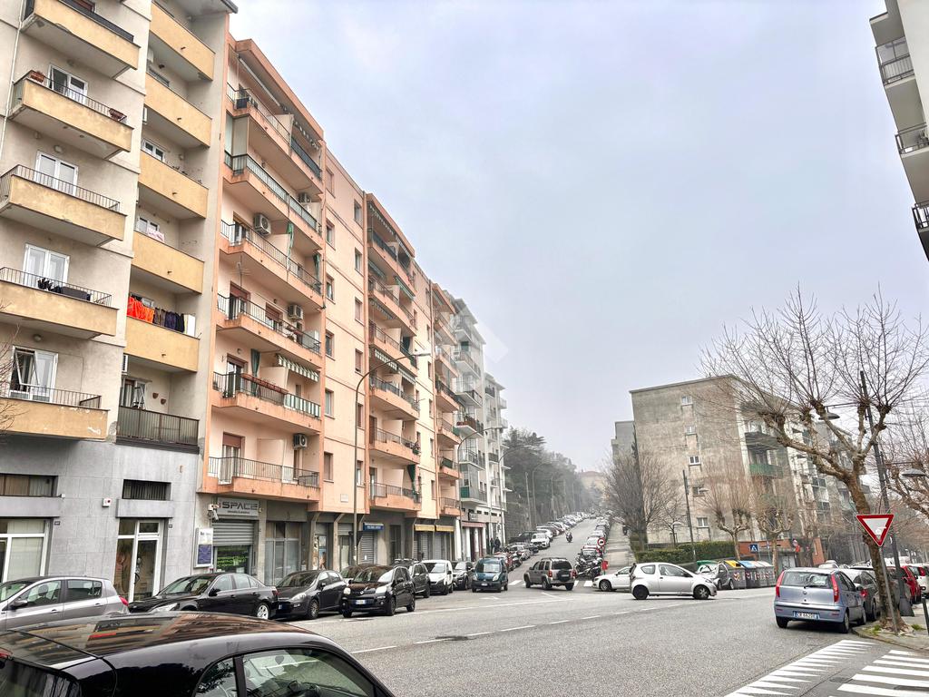 2غرفة مستودع في Trieste, Italy رقم 136350