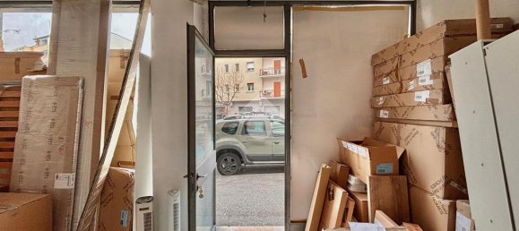 2غرفة مستودع في Trieste, Italy رقم 136350 8