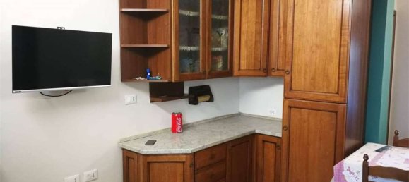 2 bedrooms Apartment in Turin, Italy No. 380308 6