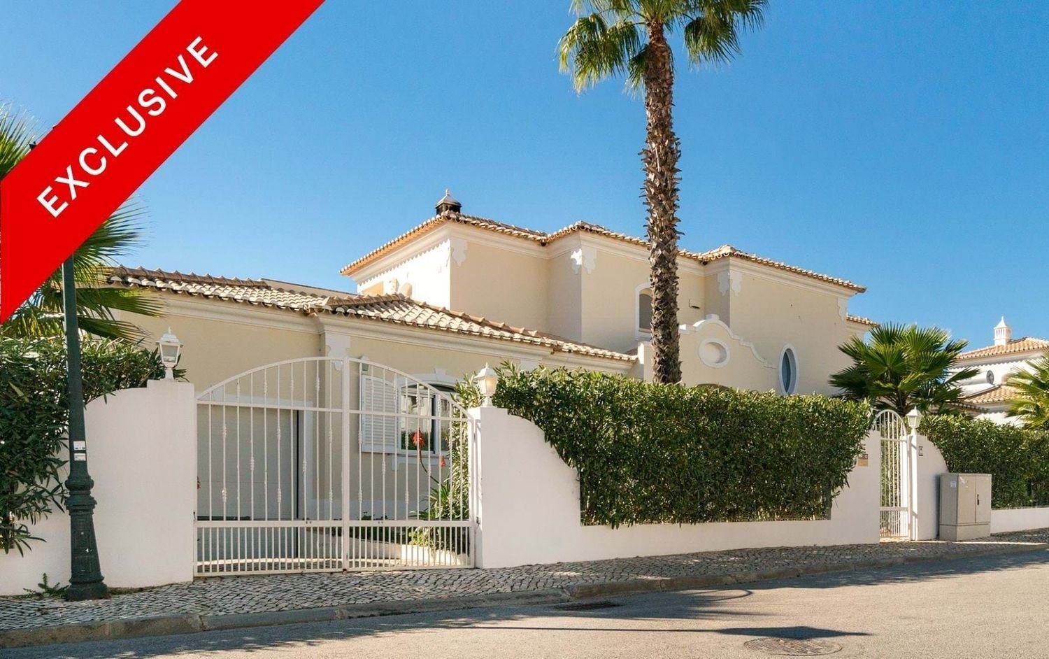 4 bedrooms House in Almancil, Portugal No. 116457