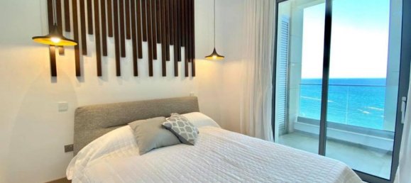 3 bedrooms Apartment in Limassol, Cyprus No. 12677 7