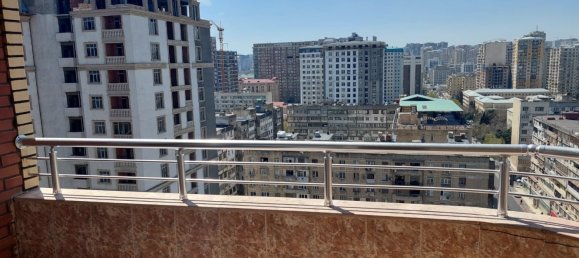 3 bedrooms Apartment in Baku, Azerbaijan No. 2169 11