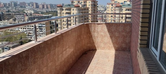 3 bedrooms Apartment in Baku, Azerbaijan No. 2169 23