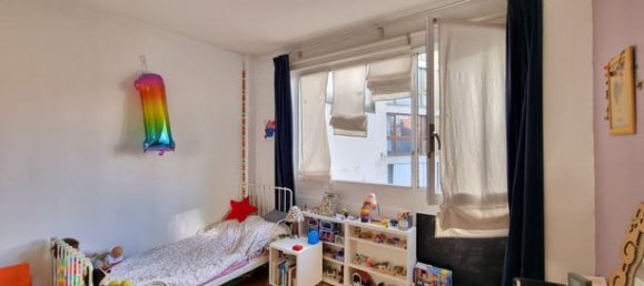 3 bedrooms Apartment in Paris, France No. 314875 6