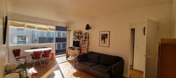 3 bedrooms Apartment in Paris, France No. 314875 3