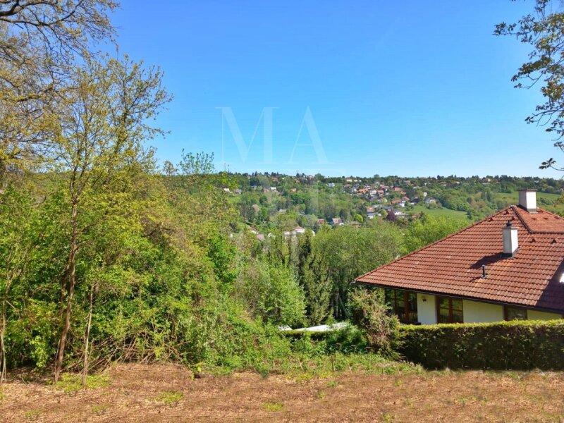 1285m² Land in Klosterneuburg, Austria No. 252370