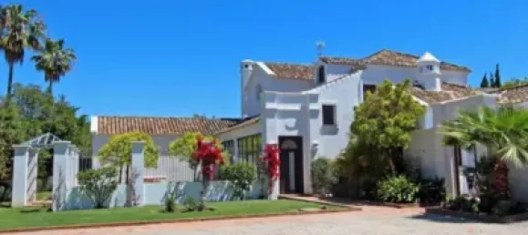 6 bedrooms Villa in Marbella, Spain No. 45681 13