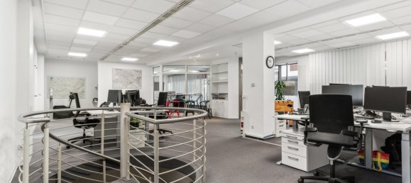 Edificio de 19 habitaciónes en Herford, Germany No. 91738 13