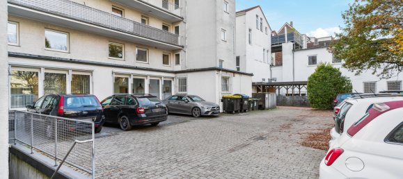 Edificio de 19 habitaciónes en Herford, Germany No. 91738 9