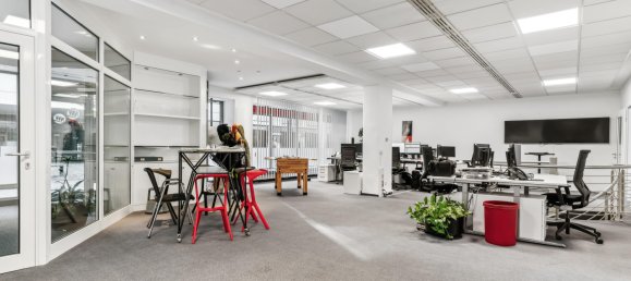 Edificio de 19 habitaciónes en Herford, Germany No. 91738 12