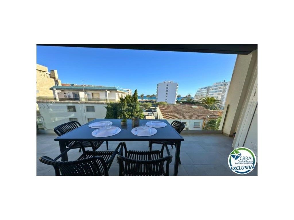 2 bedrooms Apartment in Roses, Spain No. 196299