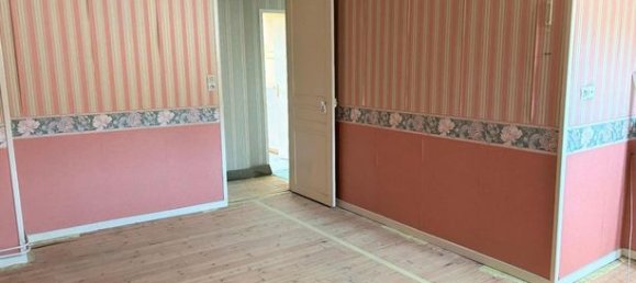 3 bedrooms House in Harly, France No. 304307 7