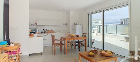 2 Schlafzimmer Wohnung in Tours, France, Nr. 246163 3