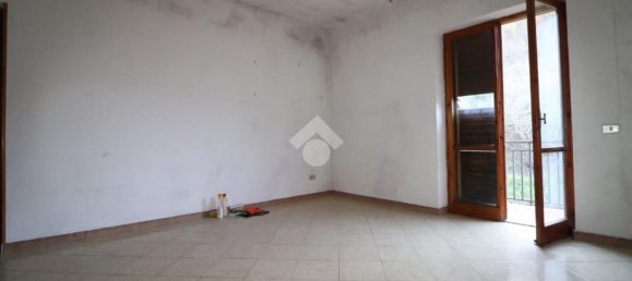 3 rooms Apartment in Fisciano, Italy No. 263304 8