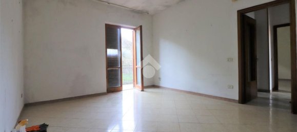 3 rooms Apartment in Fisciano, Italy No. 263304 5