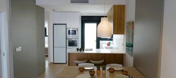 Bungalow de 3 dormitorios en Alicante, Spain No. 181627 16