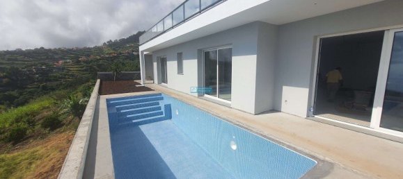 Villa de 3 dormitorios en Ponta do Sol, Portugal No. 146037 3