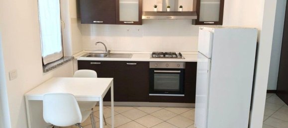 2 bedrooms Apartment in Veniano, Italy No. 373754 7