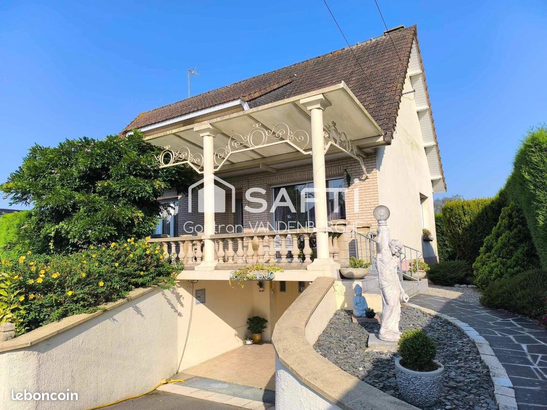 4 bedrooms House in Renescure, France No. 236355