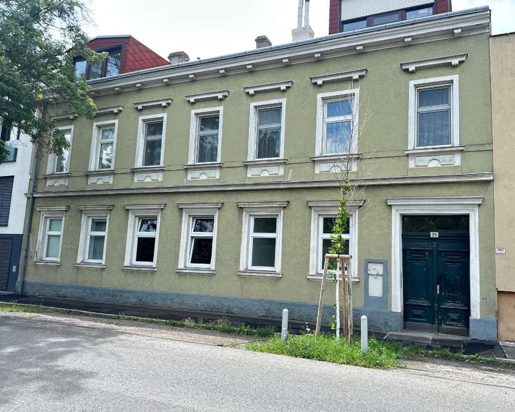 Studio in Liesing, Austria No. 136111