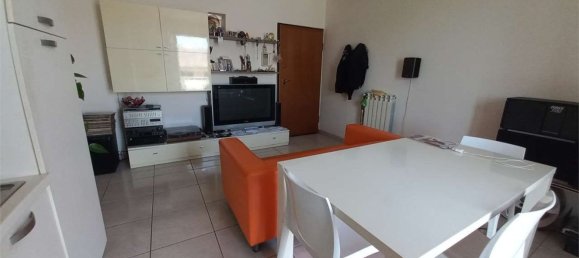 2 rooms Apartment in Corridonia, Italy No. 120975 7