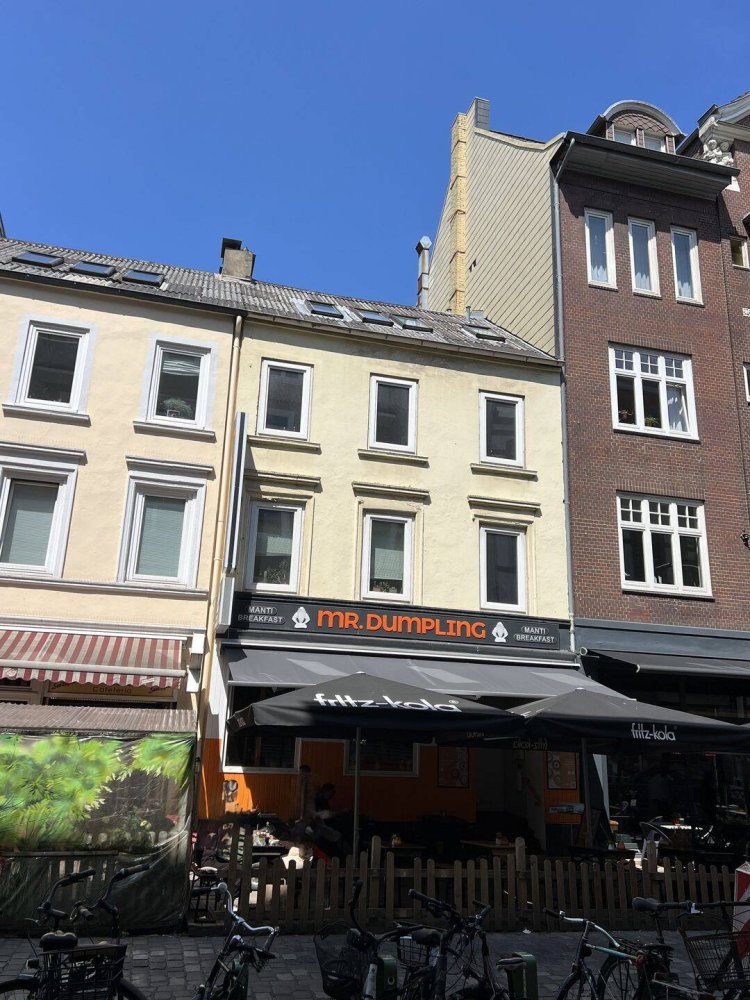 Gebäude in Altona, Germany 193m², Nr. 283721