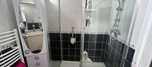 Casa de 4 dormitorios en Change, France No. 357858 5