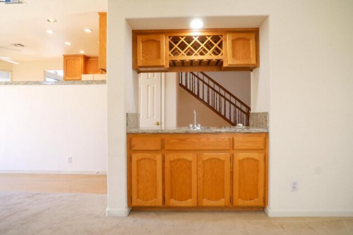 3 bedrooms House in Vacaville, USA No. 405752