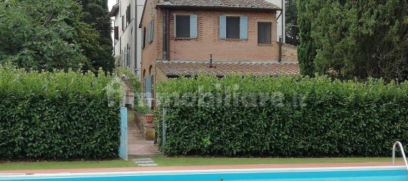 4 bedrooms House in Montaione, Italy No. 35177 8