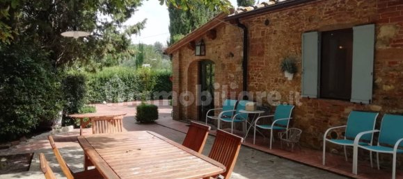 4 bedrooms House in Montaione, Italy No. 35177 38