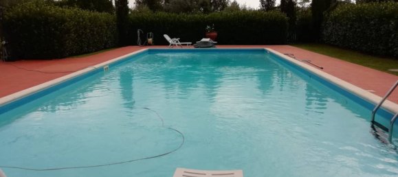 4 bedrooms House in Montaione, Italy No. 35177 6