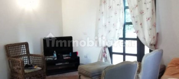 4 bedrooms House in Montaione, Italy No. 35177 10