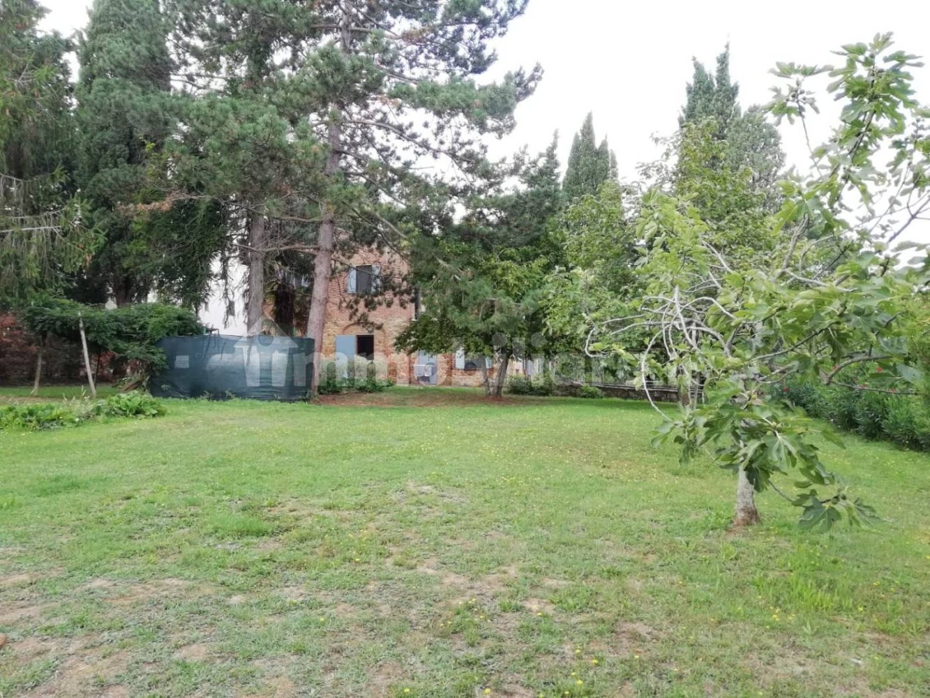 4 bedrooms House in Montaione, Italy No. 35177