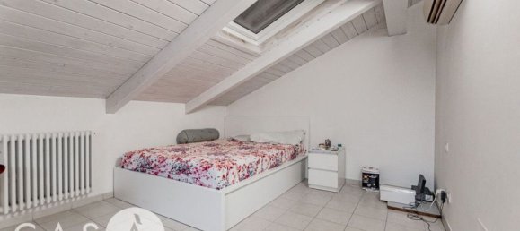 Studio in Cesenatico, Italy No. 101568 3