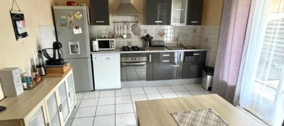 Apartamento de 5 habitaciónes en Le Chambon-Feugerolles, France No. 197911 7