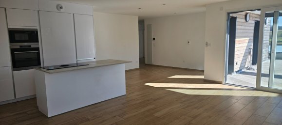 3 Schlafzimmer Penthouse in Schlierbach, France, Nr. 45989 8