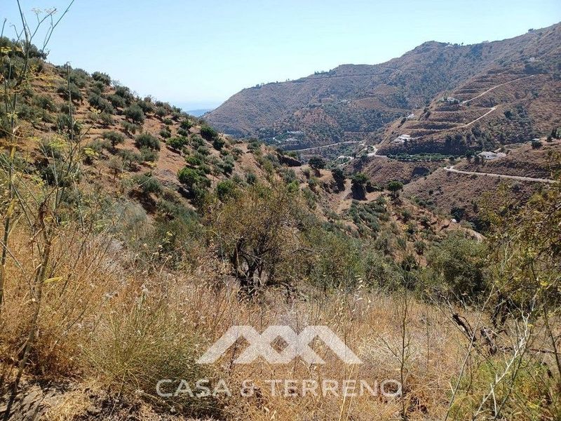 Terreno en Arenas, Spain 10582 m² No. 223299