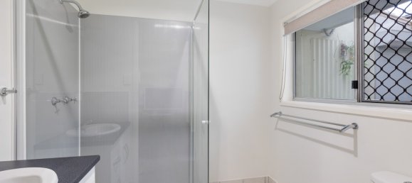 3 bedrooms Duplex in Birkdale, Australia No. 492 11