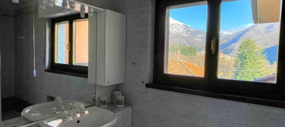 2 bedrooms House in Comano, Italy No. 174893 23