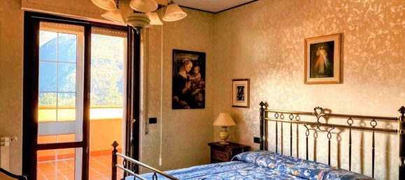 2 bedrooms House in Comano, Italy No. 174893 10