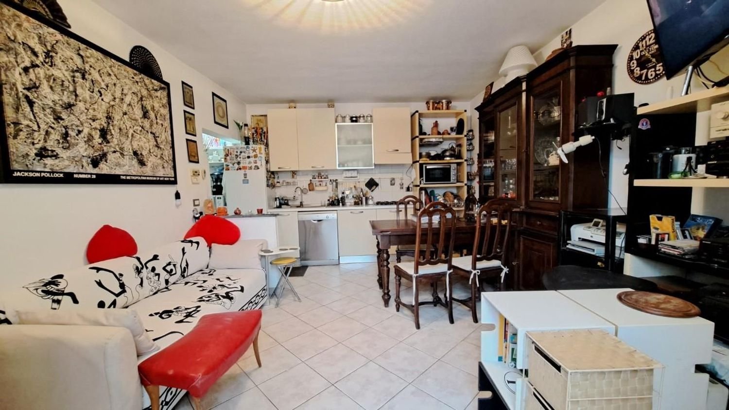 Casa de 2 divisões em San Giuliano Terme, Italy N.º 35568