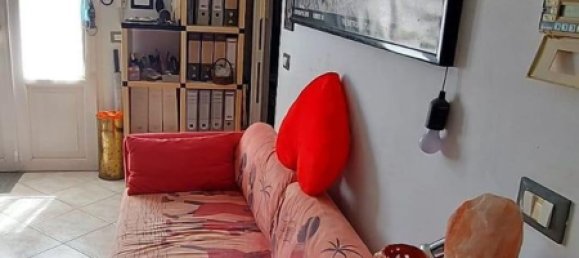 Casa de 2 divisões em San Giuliano Terme, Italy N.º 35568 8