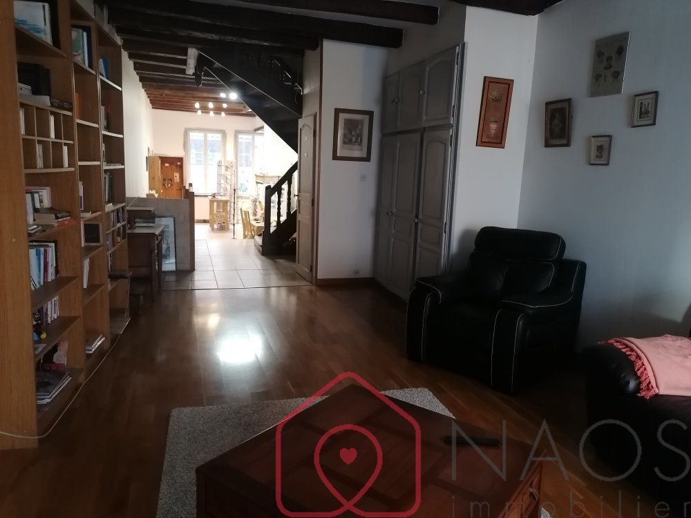 3 bedrooms Apartment in Tournus, France No. 59499