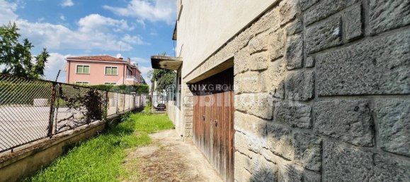 2 Schlafzimmer Villa in Padua, Italy, Nr. 375973 3