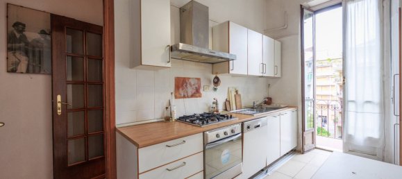 4 غرف نوم شقة في Turin, Italy رقم 295099 6