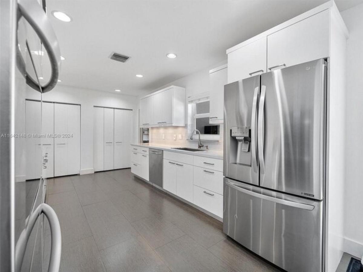 Дом с 5 спальнями в Пальметто-Бей, США № 372357