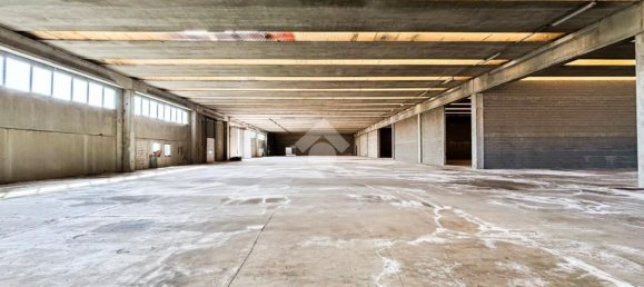 Armazém em Offlaga, Italy 6000 m² N.º 52688 8